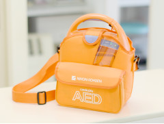 自動体外式除細動器（AED）写真